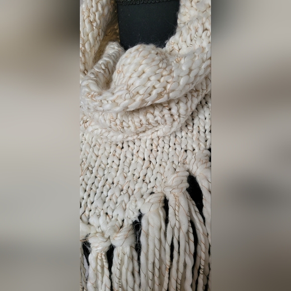 Infinity Fringe Scarf - Picture 8 of 8